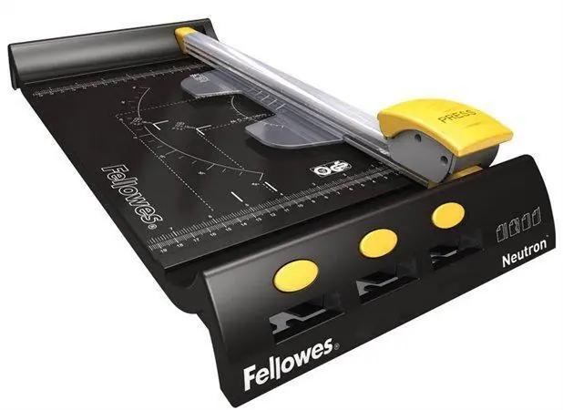 Akční Cena Kotoučová řezačka "Neutron A4+", A4, 10 listů, FELLOWES OFERTA office vše pro kancelář